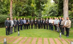 Vali ve Belediye Başkanı Cemevi Dedeleri İle Buluştu