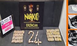 Erzincan Polisinden Çarpıcı Operasyon: Midelerinde 109 Ölüm Kapsülü