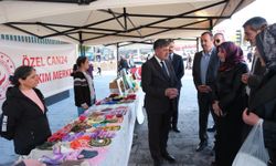 Özel Bireylerin Hazırladığı El Emeği Göz Nuru Ürünler Sergilendi