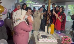 Down Sendromlu Kardeşlere Yürek Isıtan Doğum Günü Sürprizi