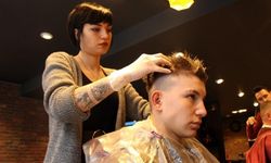 Kış Ayları Öncesi Saç Dökülmesine Karşı Uyarı: "Saçın da Neme İhtiyacı Var"