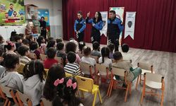 Polislerden Öğrencilere Güvenlik Eğitimi