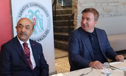 40 Yıllık Öğretmenlerle Onur Buluşması