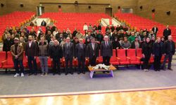 Prof. Dr. Kafkasyalı’dan “Siyasete Karşı Kültürün Simgesi Ahıska Türkleri” Konferansı