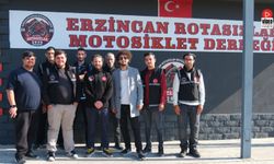 Rotasızlar Motosiklet Kulübünden Sarıçiçek’e Tebrik Ziyareti