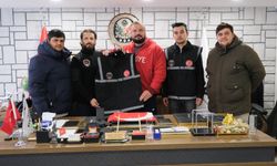 Rotasızlar Motosiklet Kulübünden Sarıçiçek’e Tebrik Ziyareti