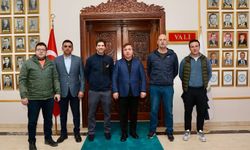 Snowboard Dünya Şampiyonası Heyeti Vali Aydoğdu’yu Ziyaret Etti