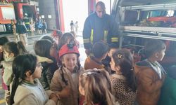 Minik Öğrenciler İtfaiyecilik Mesleğini Yerinde Öğrendi