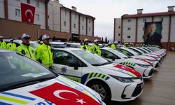 Erzincan’da güvenlik güçlerine 122 yeni araç teslim edildi