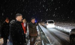 Vali Aydoğdu Sakaltutan’da Kar Temizleme Çalışmalarını Denetledi