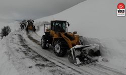 Erzincan’da Kardan Ulaşıma Kapanan 12 Köy Yolu Açıldı