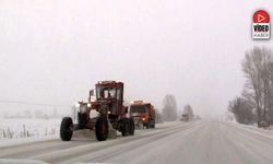 Erzincan’ın Yüksek Kesimlerinde Kar Yağışı Etkili Oldu