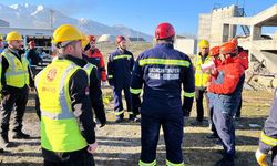Erzincan’da Ekipler Deprem Senaryosunda Saniyelerle Yarıştı