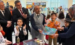 Vali Recep Yazıcıoğlu İlkokulu’nda Ebru Sergisi Açıldı