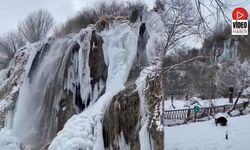 Girlevik Şelalesi’nin Kış Büyüsü