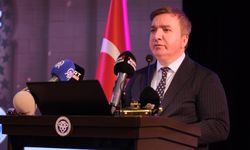 “Bazı Meslekler Mesaiyle Ölçülmez, Saatle Sınırlanmaz”