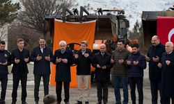 İliç’te 2025–2026 Kış Sezonu Açılışı Kurban Kesimiyle Yapıldı