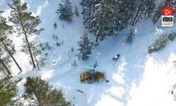 Erzincan'da Kar ve Tipiden Kapanan 213 Köy Yolunda Çalışmalar Sürüyor