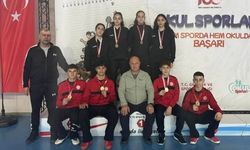 Erzincan Okulları Badminton’da Türkiye Finallerinde