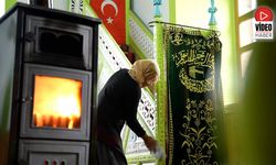 Köy Camisi İmece Usulü Temizlendi