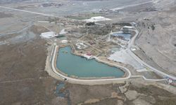 Dünyada Nadir Görülen Doğal Oluşum: 5 Ayrı Su Aynı Noktadan Çıkıyor