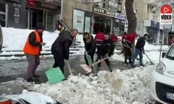 Yoğun Kar Sonrası Erzincan’da Zorlu Sabah