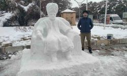 Erzincan'da kardan adam değil, kardan padişah