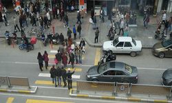 Erzincan'da Çarşı Ve Pazarda Bayram Yoğunluğu Yaşanıyor