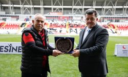 Amigo Necdet’e Vefa Örneği