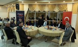 Süleyman Tan Üzümlü’de Esnafla Buluştu