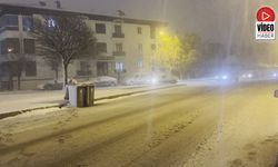 Erzincan'da Gece Etkili Olan Kar Yağışı