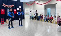 Polislerden Öğrencilere Güvenlik Eğitimi