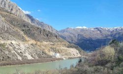 Kemaliye'de yol çalışması sonrası köylülerden asfalt talebi