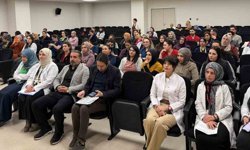 Sağlık çalışanlarına sıtma konulu bilgilendirme