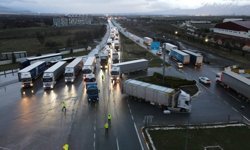 Erzincan-Gümüşhane Kara Yolu Ağır Araçlara Kapatıldı
