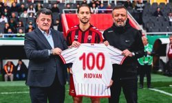 Erzincanspor’da Rıdvan Türker’e 100. Maç Onuru