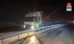 Sakaltutan’da Kar Ulaşımı Felç Etti