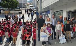 'Eşekli Dostoyevski' Memleketi Çayırlı'da Gönüllere Dokundu