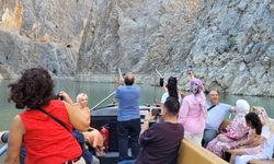 Taş Yol ve Karanlık Kanyon ile Kemaliye Turistlerin Gözdesi