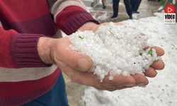 Refahiye'de Dolu Yağışı Etkili Oldu