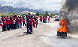 Uluslararası Damla Gönüllülerine Yangın Eğitimi Verildi