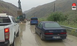 Selin Kapattığı Erzincan-Kemah Yolu Yeniden Ulaşıma Açıldı