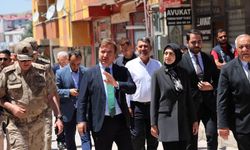 Vali Aydoğdu Tercan'da Vatandaşlarla Buluştu