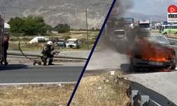 Erzincan'da Otomobil Küle Döndü