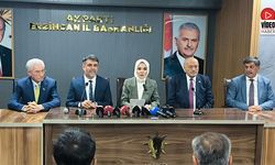 Bakan Göktaş Ak Parti Erzincan İl Başkanlığında Konuştu