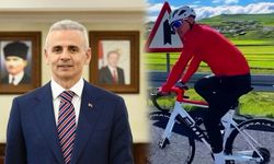 Tayt Giyen Vali Görevden Alındı