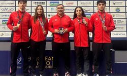 Badminton’da Avrupa 3. Sü Oldular