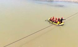 Erzincan AFAD ve JAK ekiplerinden su üstü arama kurtarma tatbikatı
