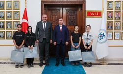 Genç Sporcular Rize'de Erzincan'ı Gururla Temsil Etti