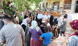 Vali Aydoğdu, Kışlacık Köyündeki Yangın Bölgesini Ziyaret Etti